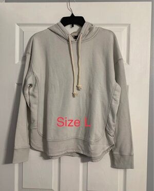 Universal Threads Hoodie Size L